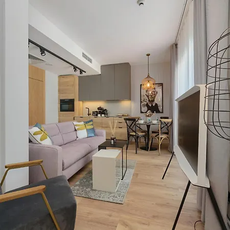 Lux Plac Wolnosci 6 In Old Town By Renters Prestige
